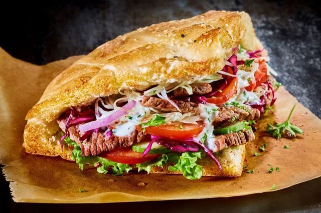 chicken shawarma bun